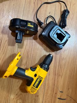 DeWALT 18v drill