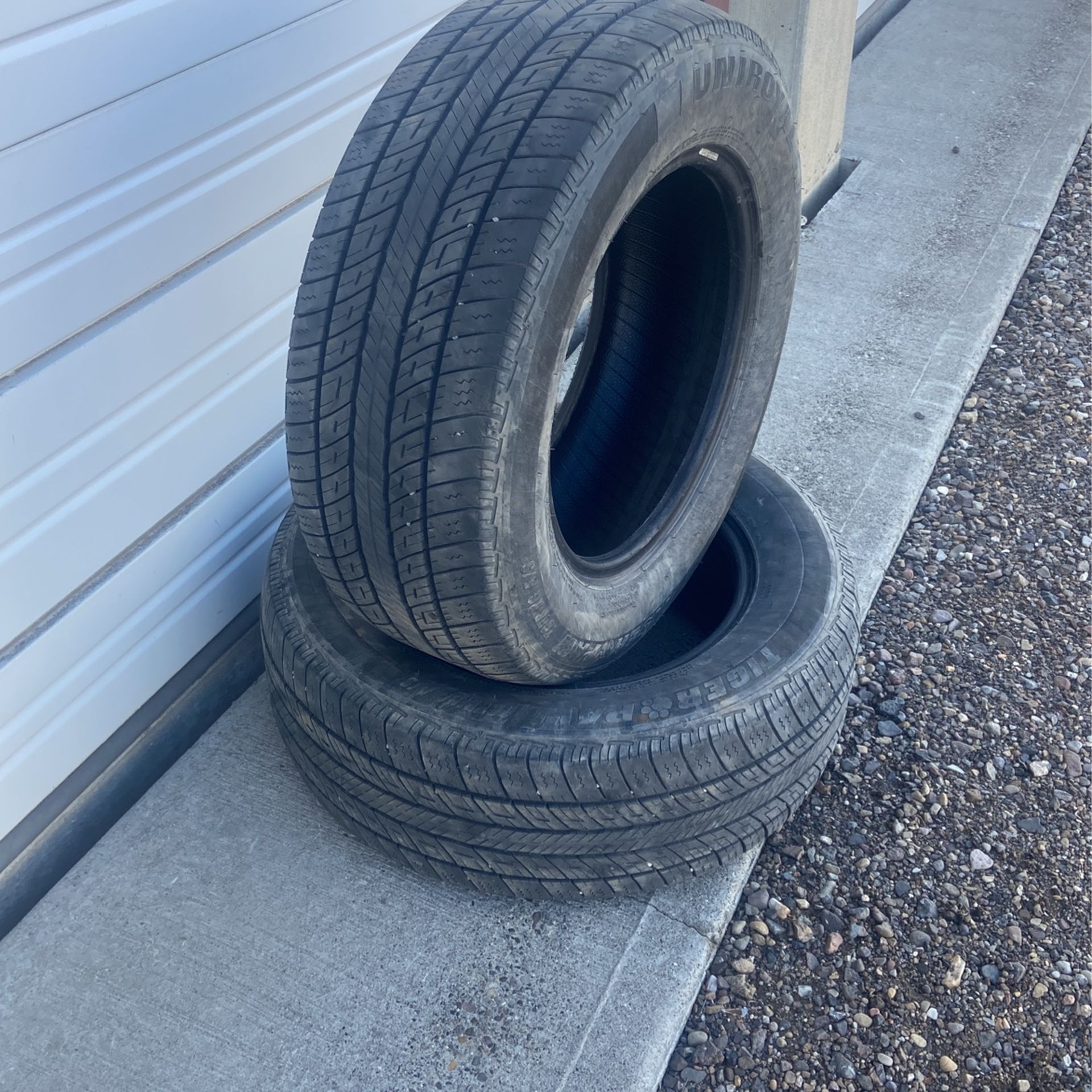 2 Tires