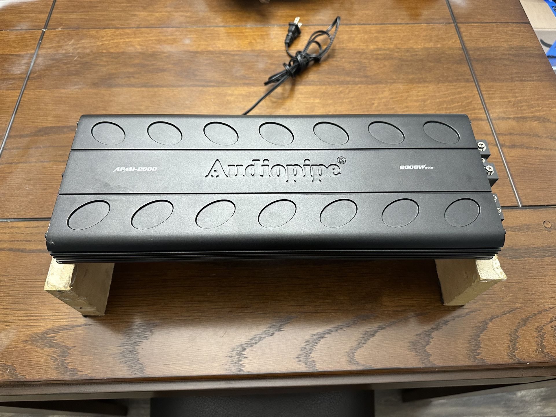 Audio Pipe 2000watt Amplifier