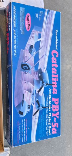 Guillows Catalina PBY-5a Balsa 1:28 Kit 2004 Amphibious WWII Flying Boat Plane