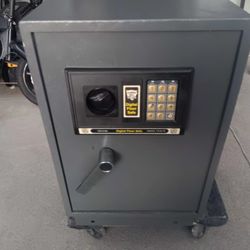 Bunker Hill Digital Floor Safe $40