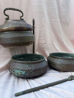 Brass Rice Cooker Figurine 