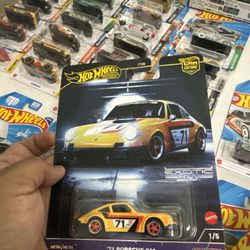 Hot Wheels Premium Car Culture Exotic Envy ‘71 Porsche 911 2024 #1/5