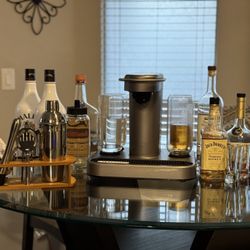 Bartesian Cocktail Maker