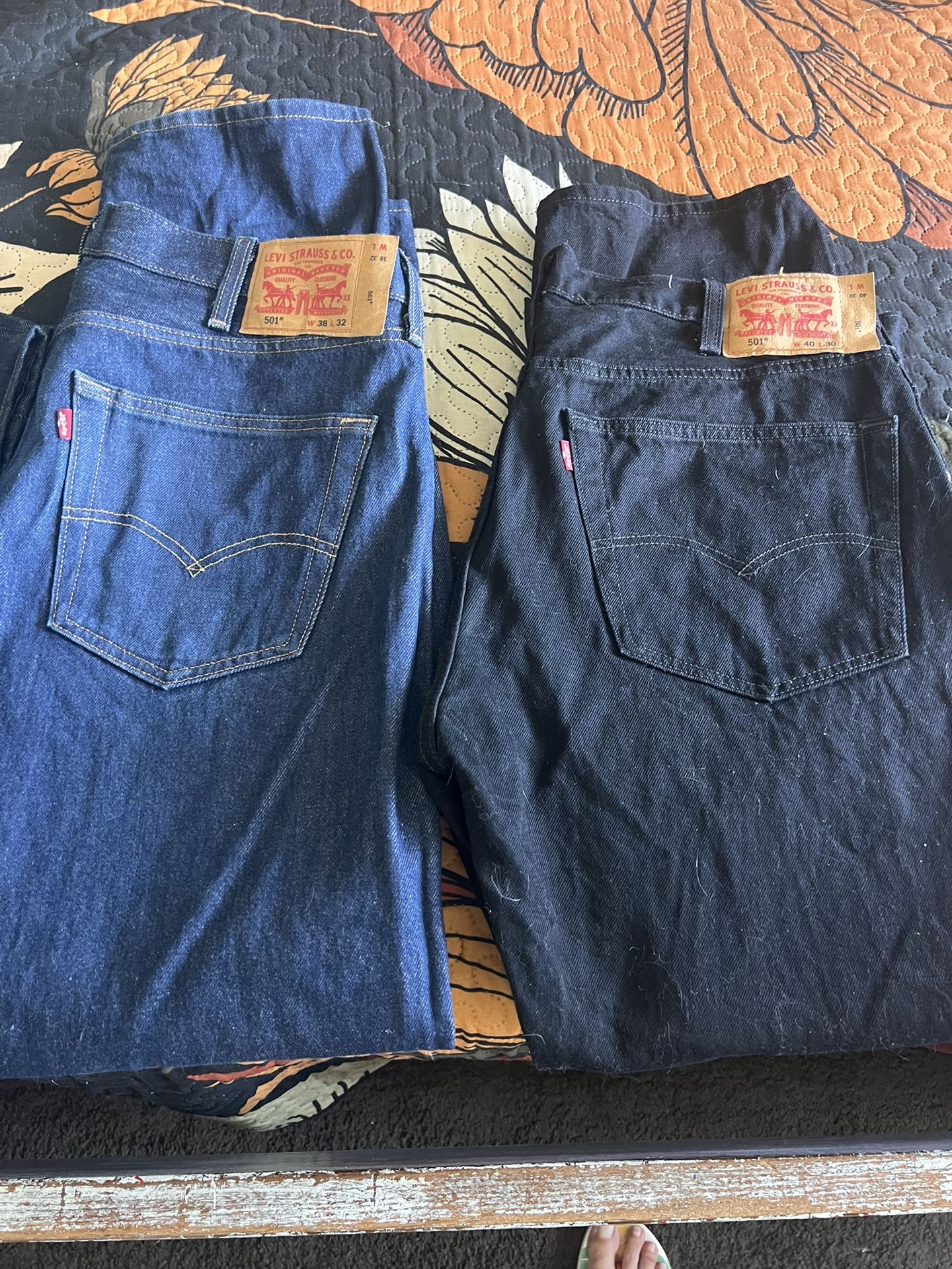 Levi's