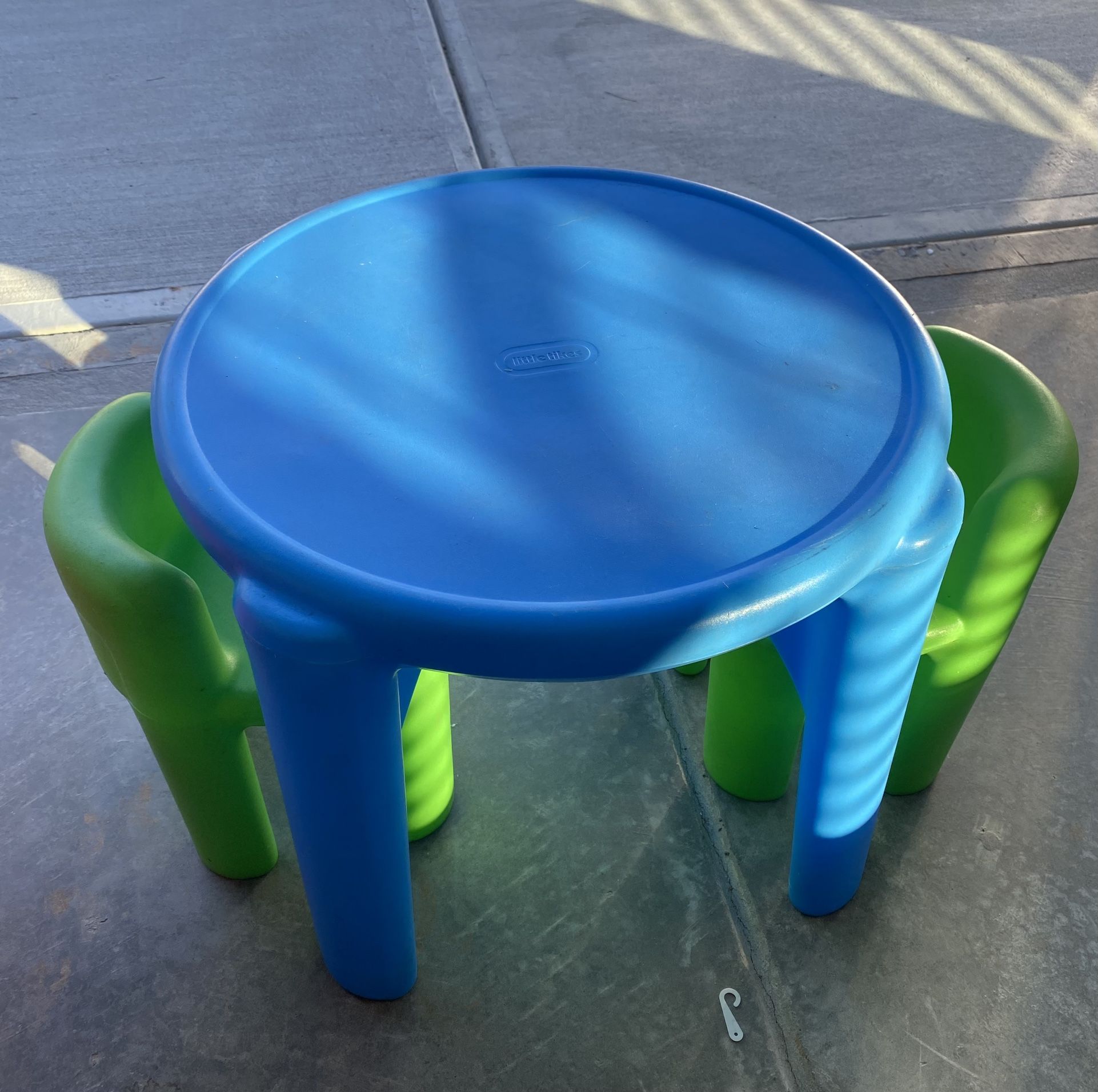 Little Tikes Table and Chair Set, Blue and Green