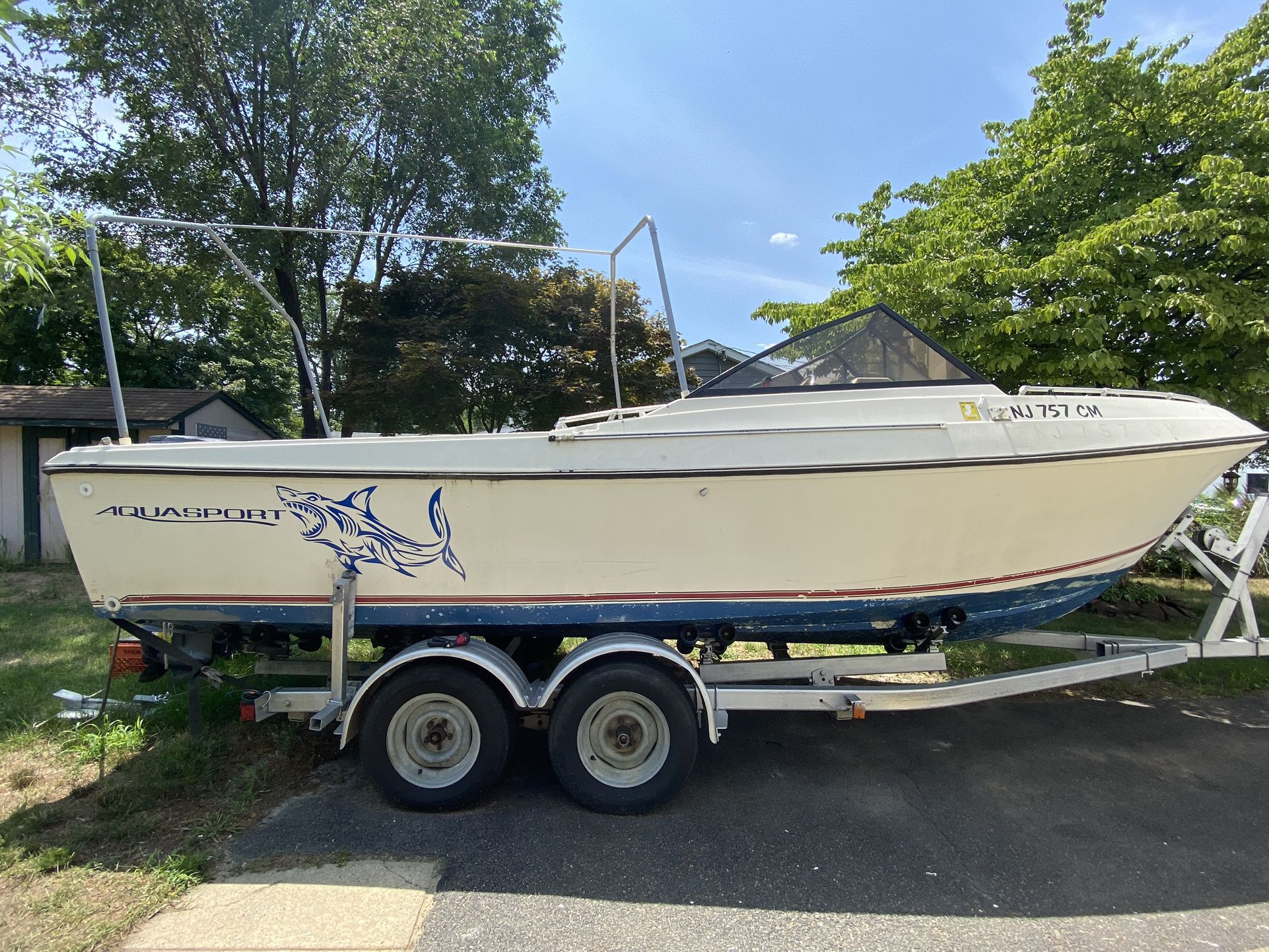 23Ft AQUA-SPORT BOAT