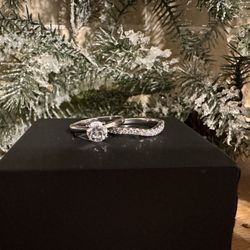 Engagement Ring & Band 