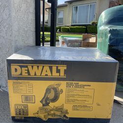 DeWalt Miter Saw
