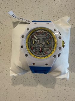 Invicta 69787 Unisex Racing watch