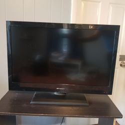 32" Emerson TV