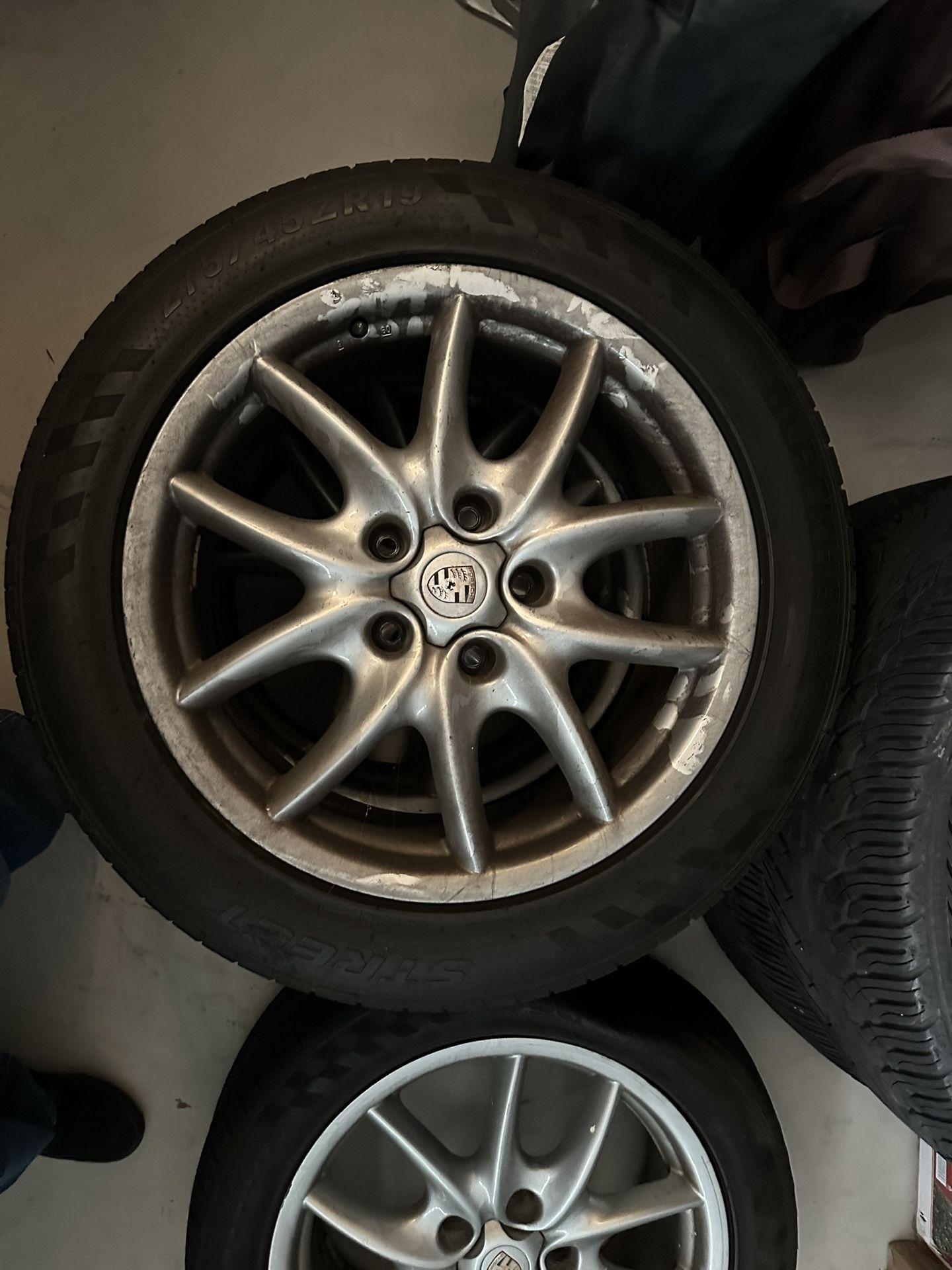 Porsche Cayenne Tires