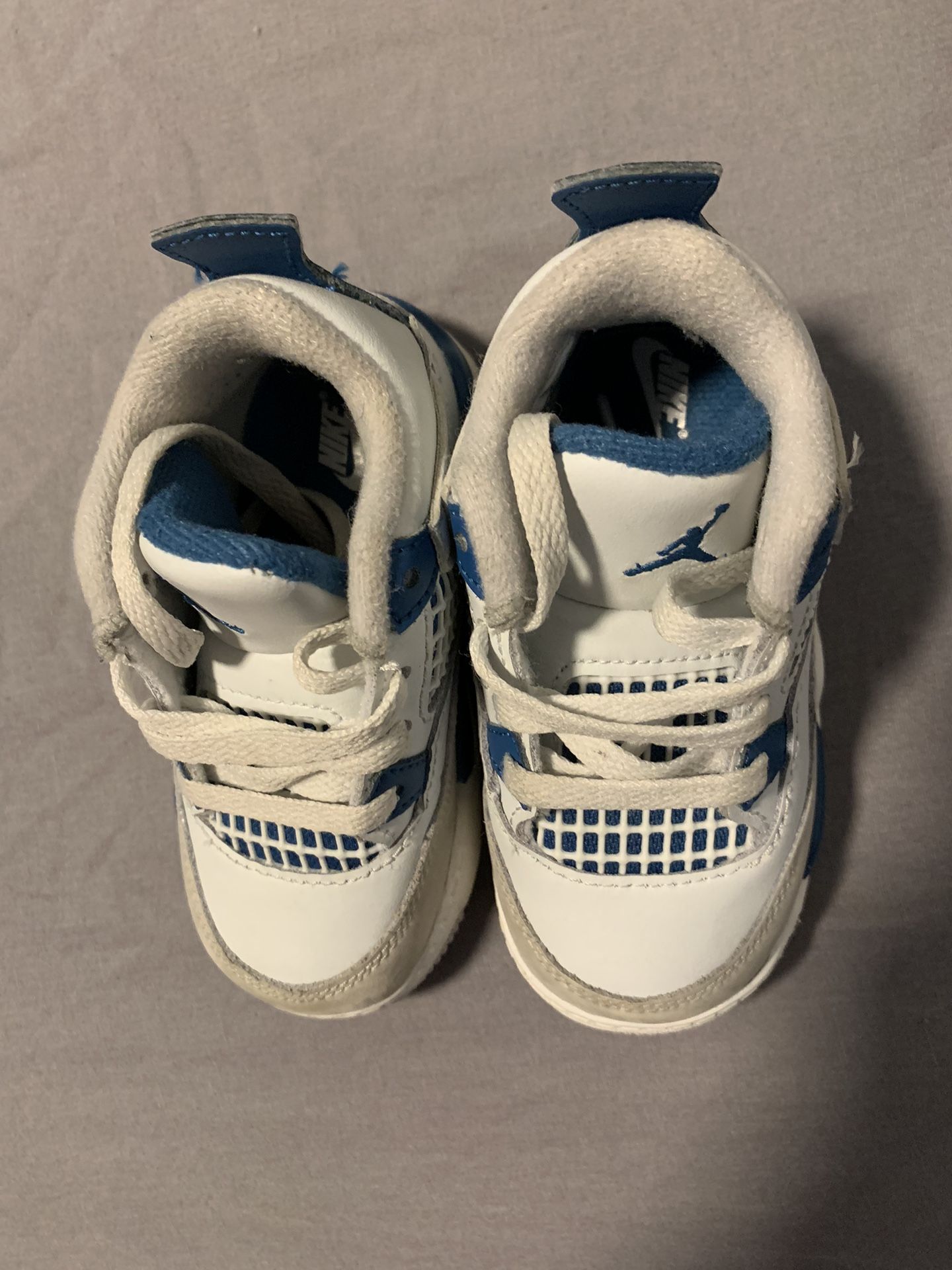 Jordan 4 Retro Industrial Blue