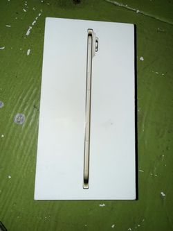 New iPhone Air in Gold for AT&T/Cricket