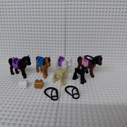 Lego Minifigure Horses (lot 76)