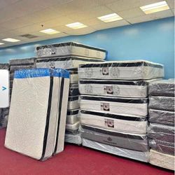 Huge Savings on Beautyrest, Sealy & Casper – Shop Now!