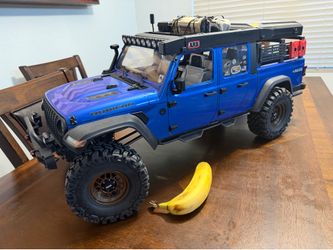 Rlaarlo JK07 Jeep Gladiator 1/7 scale with upgrades