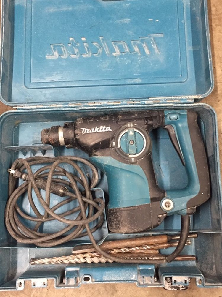 Makita SDS Plus Rotary Hammer