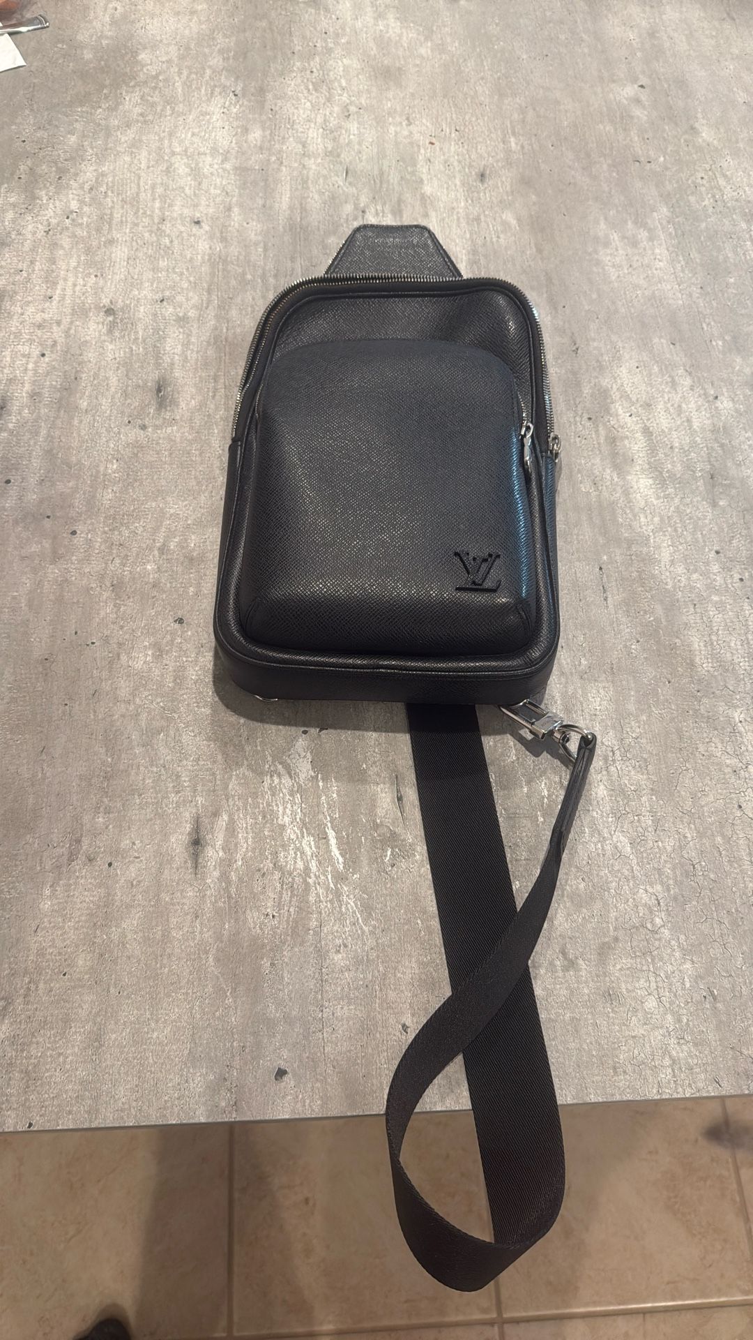Louis Vuitton Crossbody 