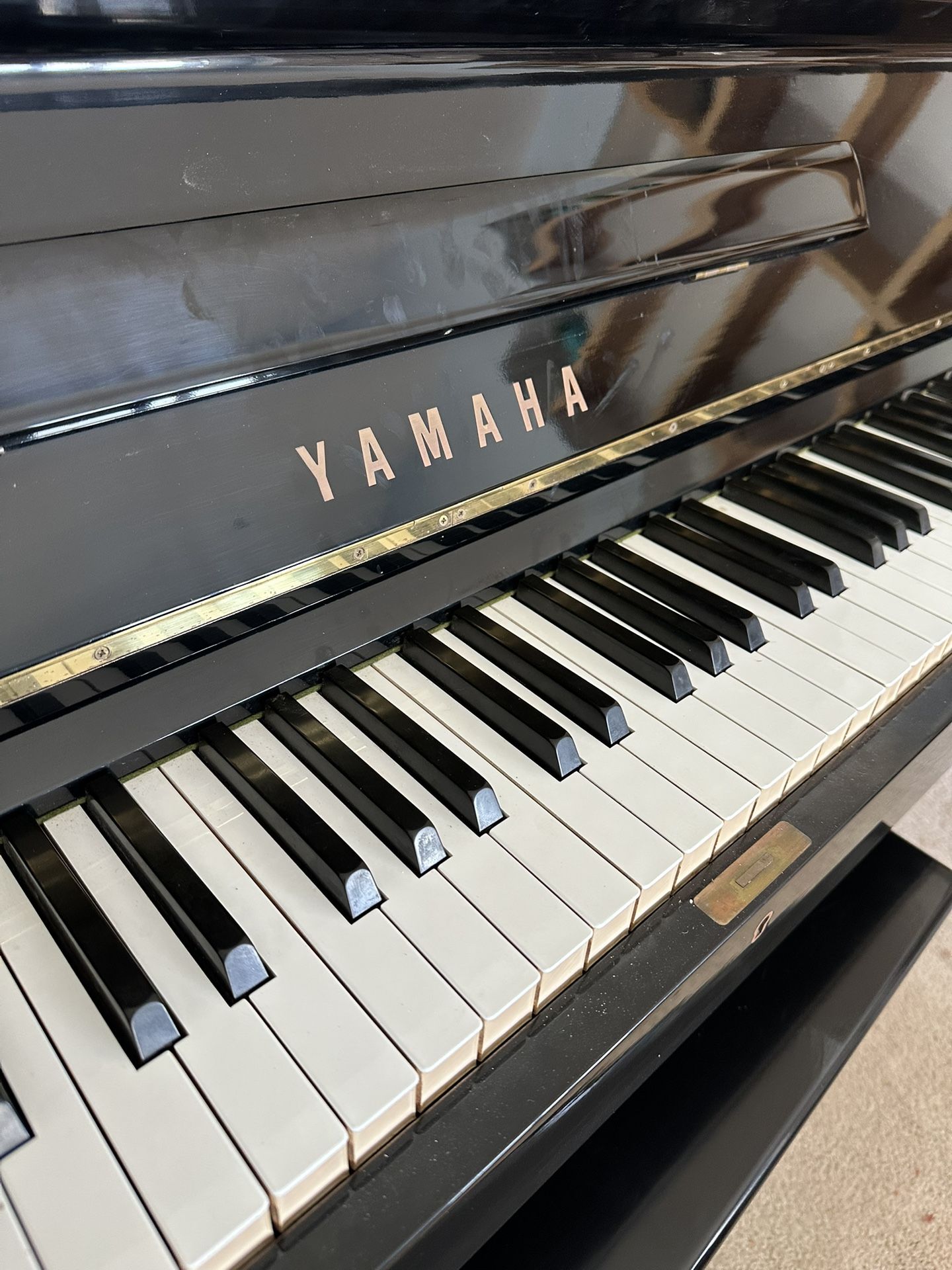 1976 Yamaha U1 Piano - Delivery Available 