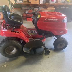 Kolher 17  Hp Motor Excellent Cond $600