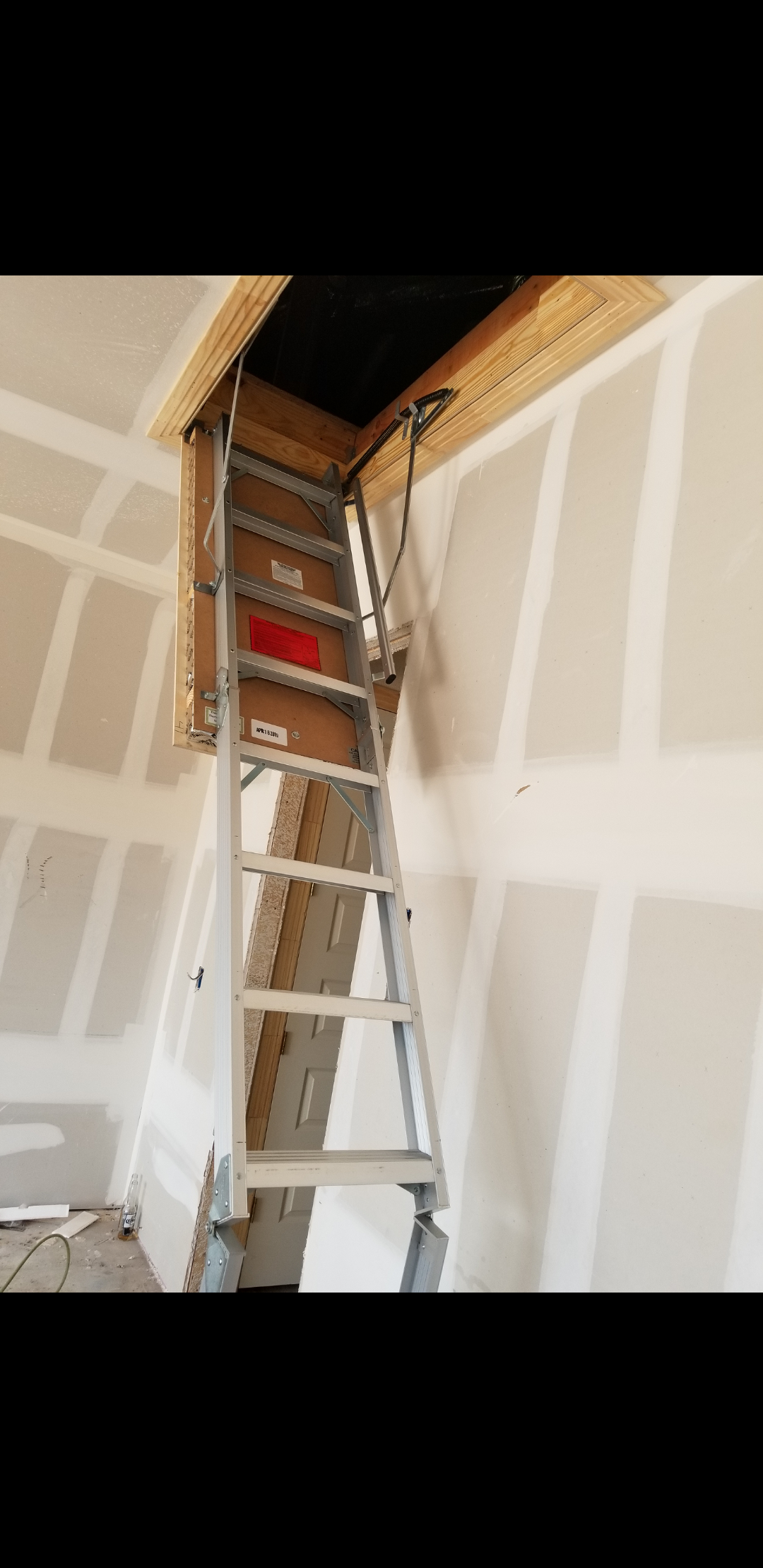 Husky attic ladder 25x54