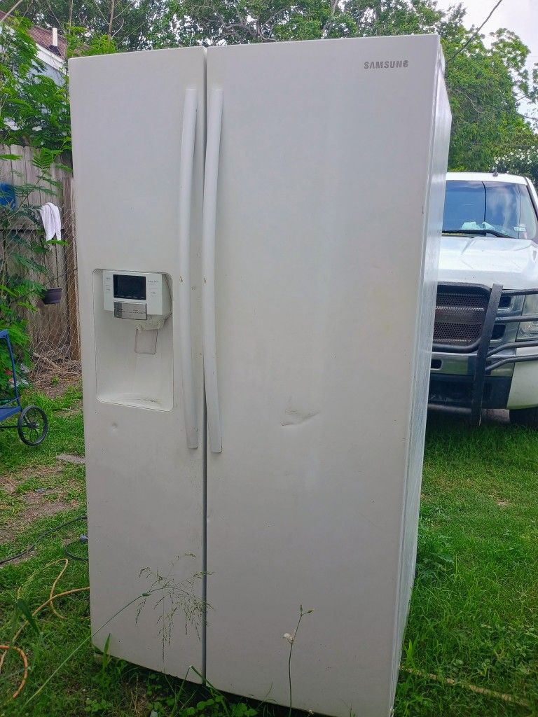 Samsung Refrigerator