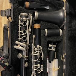 Armstrong clarinet for pros and amateur
