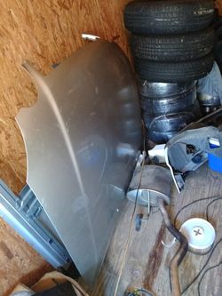 01 Lexus gs300 gs400 hood