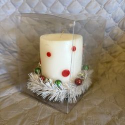 Pier 1 Imports Vanilla Holiday Candle Gift Set 