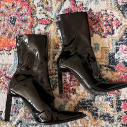 Faux Leather Heel Boots (black)