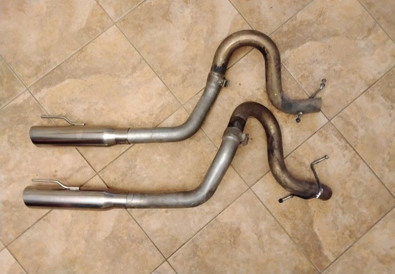 99-04 Mustang GT Magnaflow 2.5" Stainless Steel Exhaust Tailpipes With 3.5" Tips