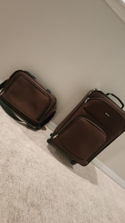 Brown Classic Travel Luggage With Laptop Bag