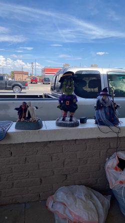 Halloween Figures