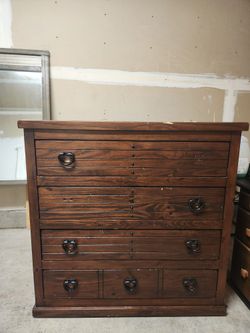 4 drawer Antique Dresser