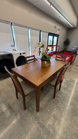 5 PC DINING TABLE