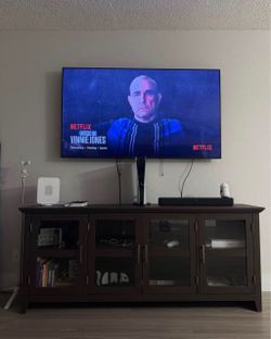 Tv stand