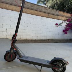 Electric scooter