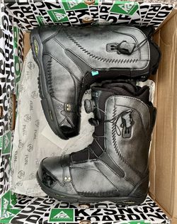 New - Woman’s K2 Sapera Boa Snowboard Boots