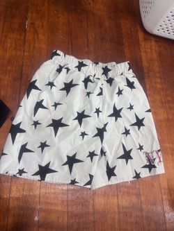 NY star shorts