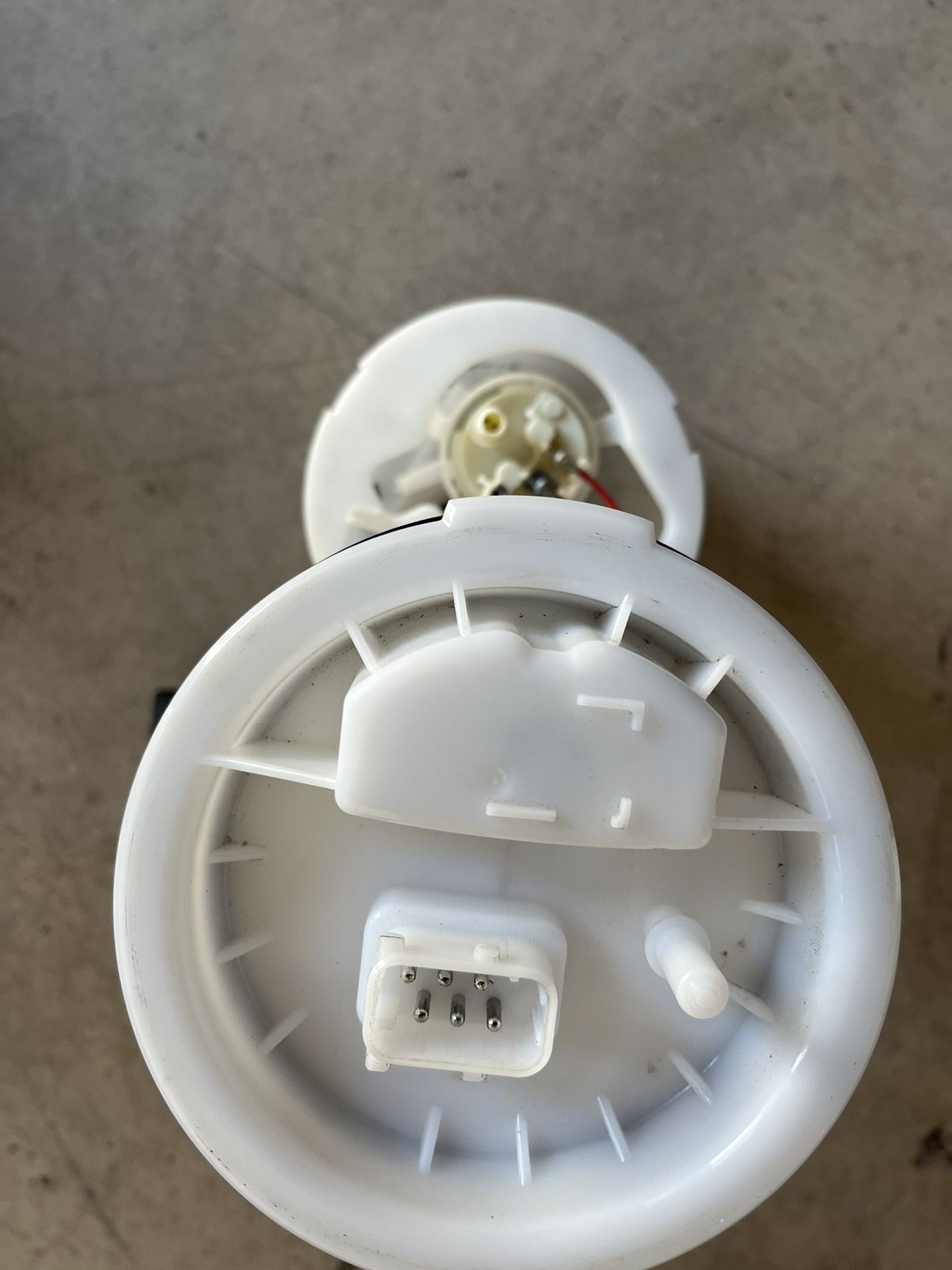 2009 MINI COOPER FUEL PUMP $20