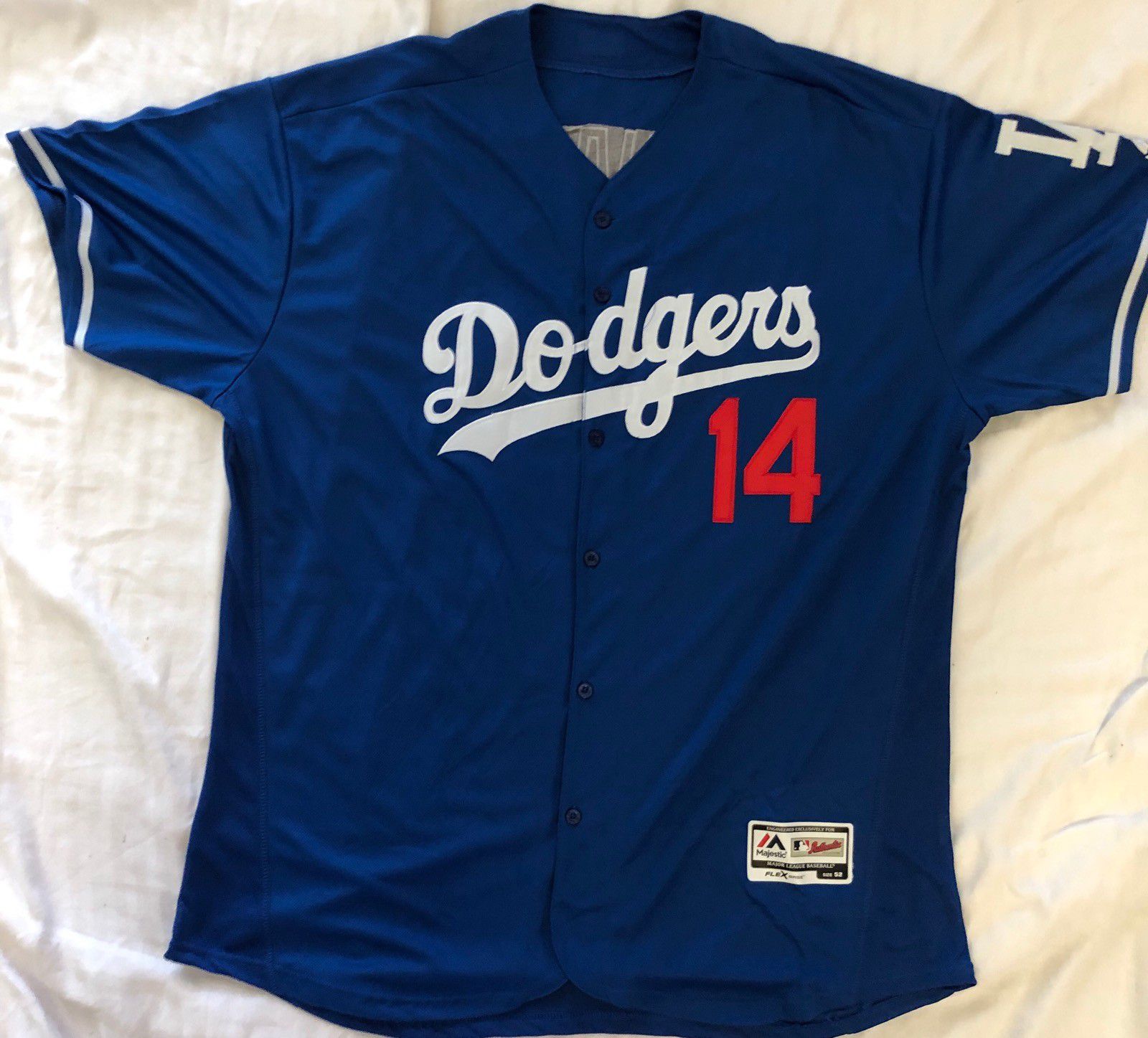 Dodgers Kike Hernandez Jersey for Sale in Temecula, CA - OfferUp
