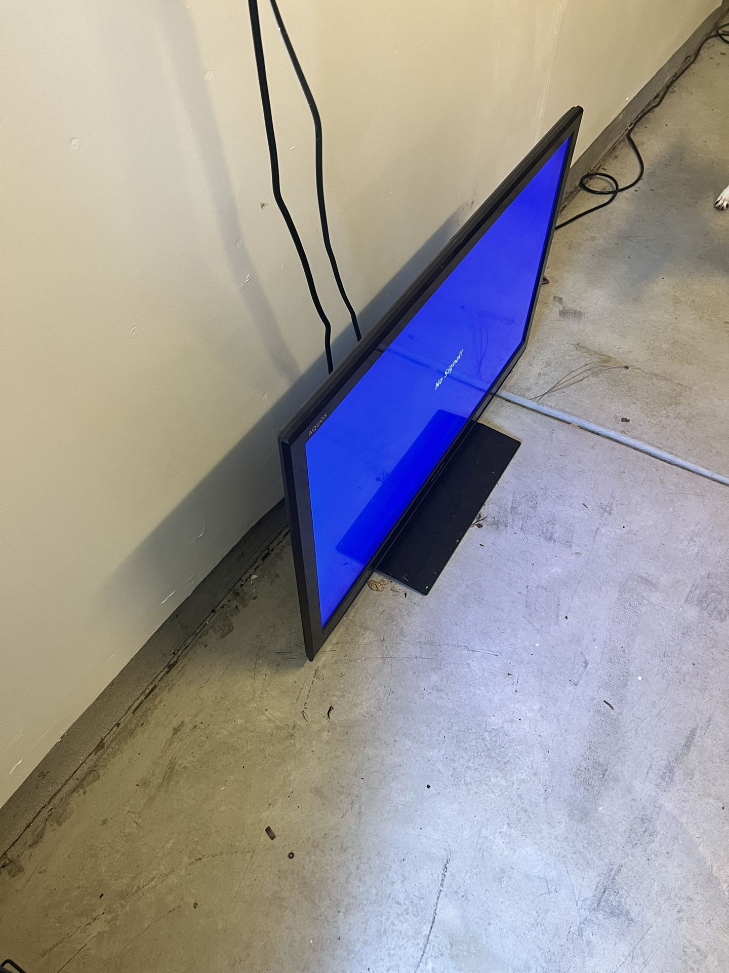 40 Inch Sharp TV