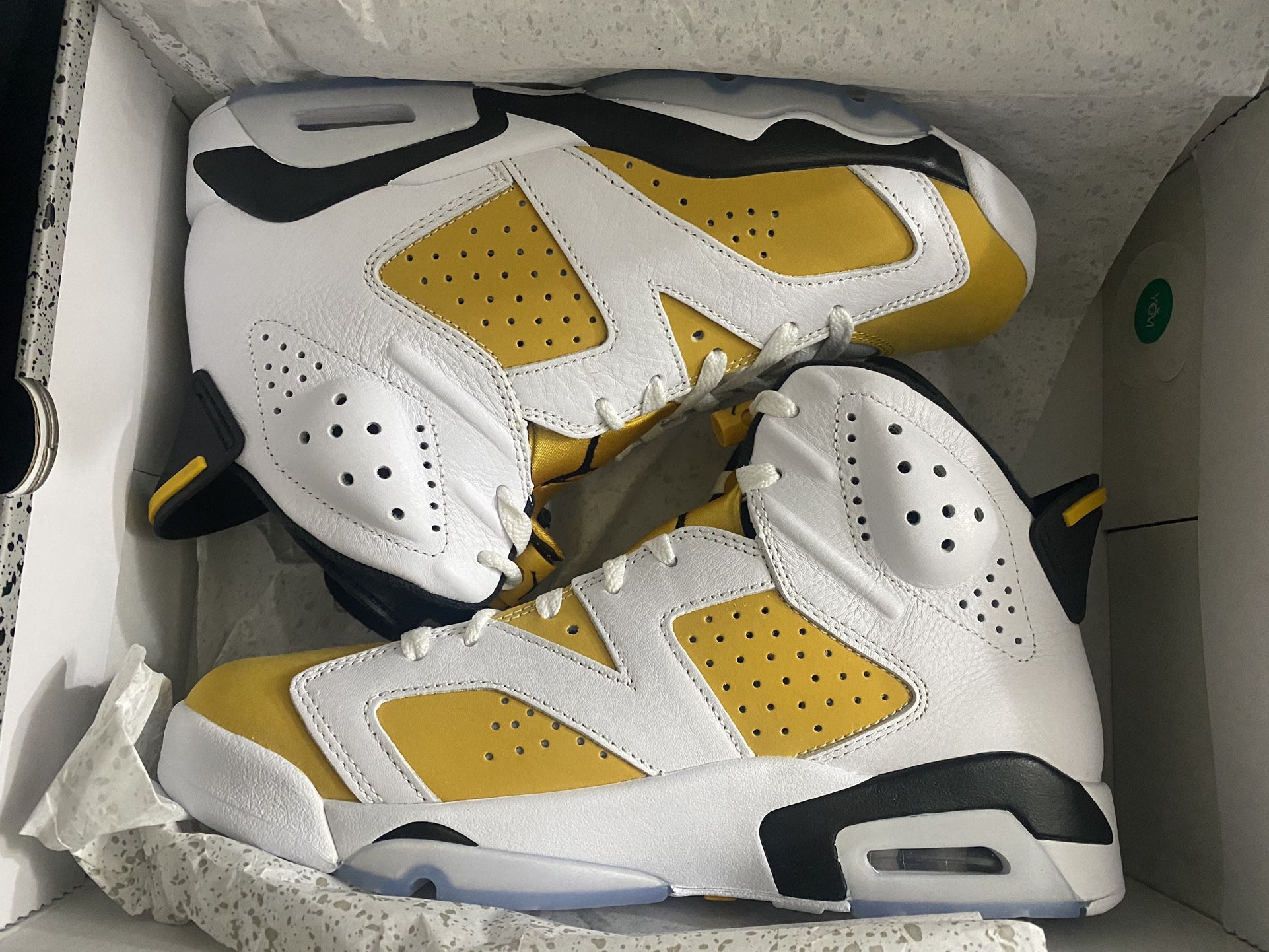 Jordan 6 Yellow Ochre Size 9 Mens Brand New 