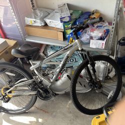 Mongoose mountain bike
