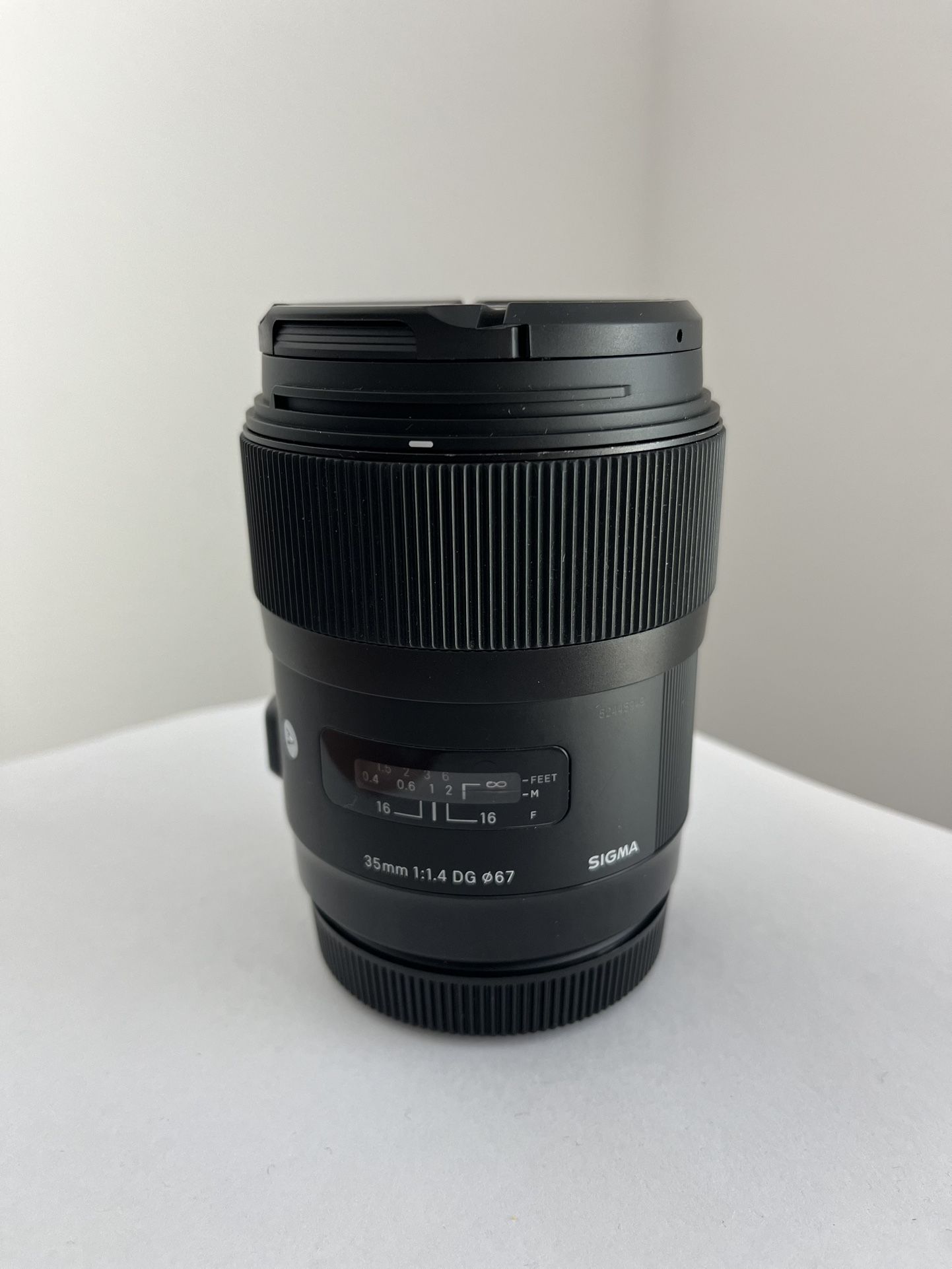 Sigma 35mm 1.4 Canon For Parts