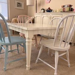 Pottery Barn Kids Farmhouse Square Table + 4 Chairs