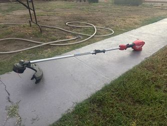 Milwaukee M18 Fuel Attachment Weed Trimmer