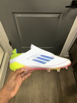 Soccer Cleats (Lamine Yamal)