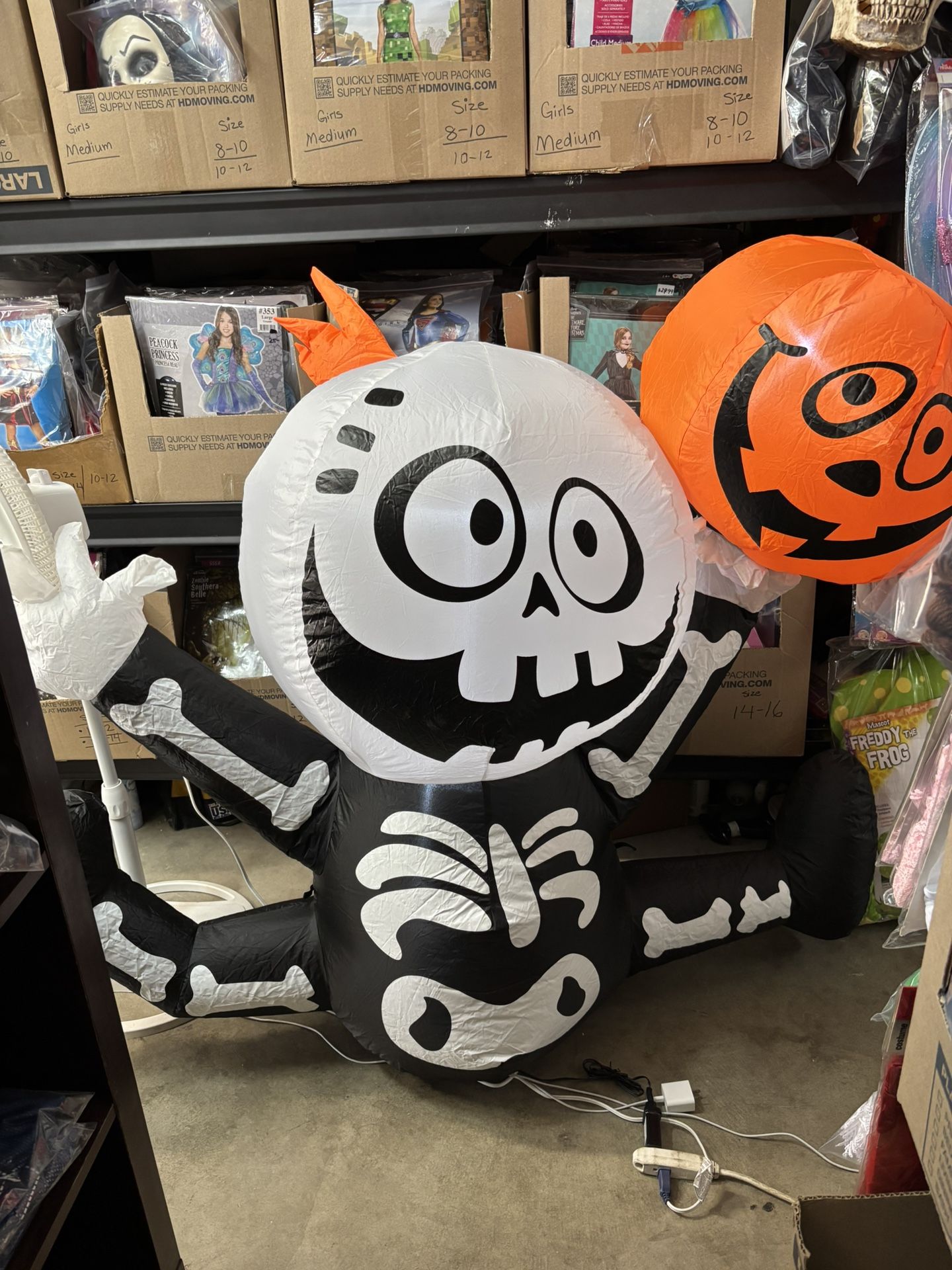 New, Halloween Inflatable Skeleton Yard Decoration